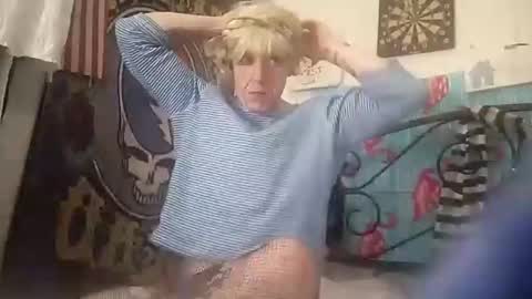 Snapshot of gabbybaby88 chatting on 1, 1, 2025 gabbybaby88 online show from 1, 1, 2025