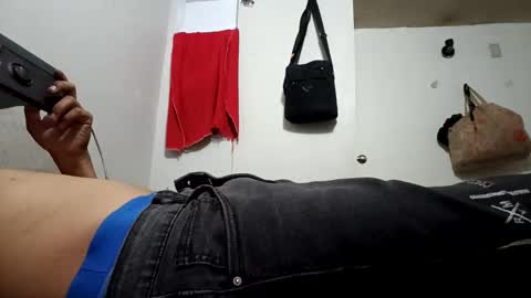 Snapshot of gabriel9051 chatting on 26, 5, 2026 gabriel9051 online show from 26, 5, 2026