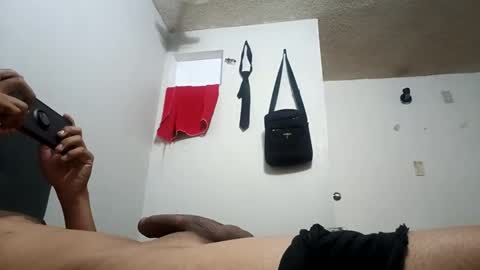 Snapshot of gabriel9051 chatting on 28, 5, 2026 gabriel9051 online show from 28, 5, 2026