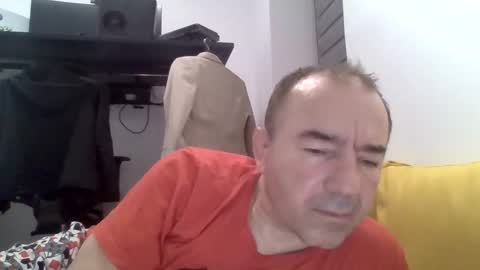Snapshot of gabriel9_2003 chatting on 25, 4, 2026 gabriel9_2003 online show from 25, 4, 2026