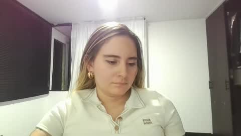 Snapshot of gabriela_miller_2 chatting on 7, 7, 2026 Gabriela Miller online show from 7, 7, 2026