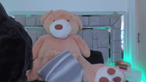 Snapshot of gabriela_montess chatting on 8, 12, 2024 Gabriela Montes online show from 8, 12, 2024