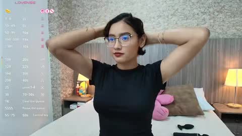 Snapshot of gabriela_vargas chatting on 12, 5, 2026 Gabriela Vargas online show from 12, 5, 2026