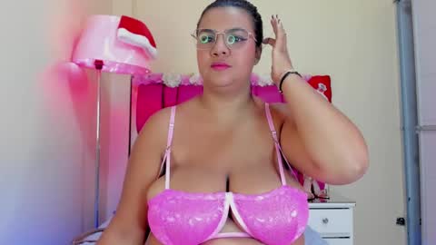 Gaby Im on vacation see you on November 25 online show from 30, 12, 2024