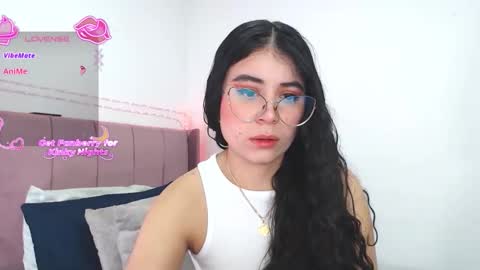 Snapshot of gabrielarossa chatting on 15, 12, 2025 GabrielaRossa online show from 15, 12, 2025