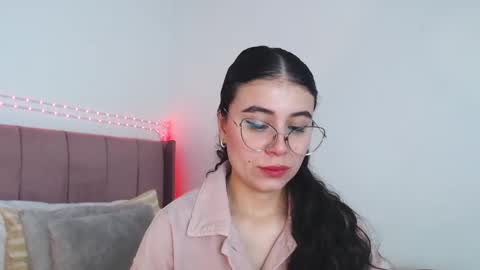 Snapshot of gabrielarossa chatting on 4, 3, 2026 GabrielaRossa online show from 4, 3, 2026