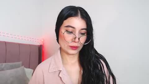 Snapshot of gabrielarossa chatting on 5, 4, 2026 GabrielaRossa online show from 5, 4, 2026