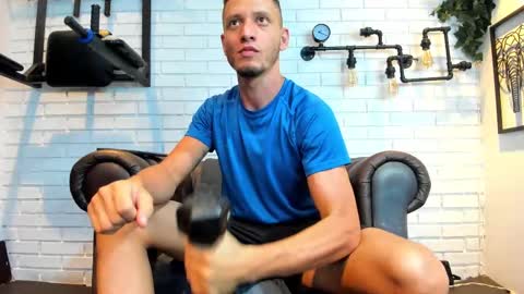 Snapshot of gabrieldraven chatting on 27, 9, 2025 gabrieldraven online show from 27, 9, 2025