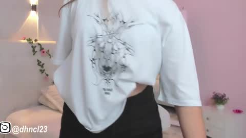 Snapshot of gabriellahoney18 chatting on 5, 3, 2025 Gabriella online show from 5, 3, 2025