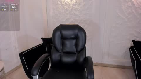 Gabriella Lee online show from 17, 4, 2026