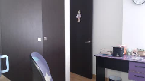 Gaby Blue online show from 17, 4, 2026