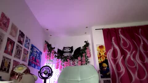 IG  gaby doll woo online show from 8, 3, 2025