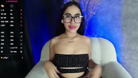          online show from 8, 11, 2025