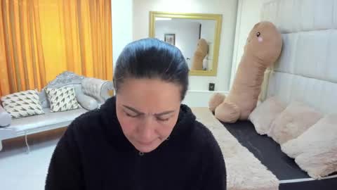 gabriela online show from 11, 11, 2025