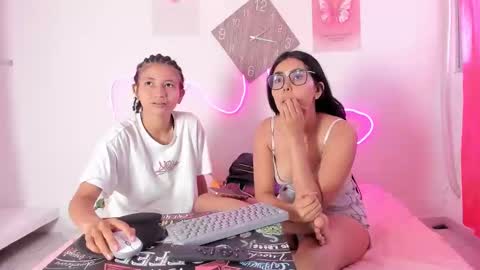 Snapshot of gabyandpao chatting on 27, 2, 2025 Gaby online show from 27, 2, 2025