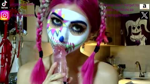 gabygumms online show from 18, 9, 2025