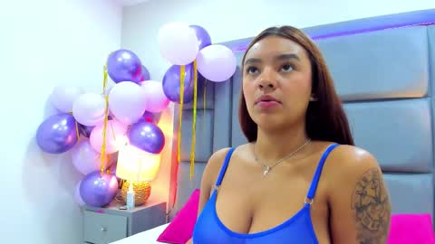 gabymoreau online show from 16, 12, 2025