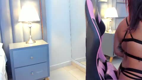 gabymoreau online show from 19, 6, 2026