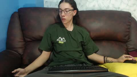 Snapshot of gadiel_sex chatting on 18, 2, 2025 gadiel_sex online show from 18, 2, 2025