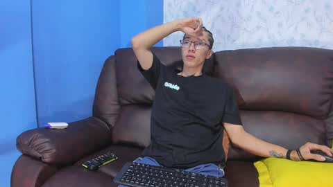 Snapshot of gadiel_sex chatting on 25, 2, 2025 gadiel_sex online show from 25, 2, 2025