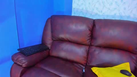 Snapshot of gadiel_sex chatting on 4, 3, 2025 gadiel_sex online show from 4, 3, 2025