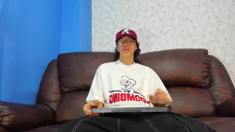Snapshot of gadiel_sex chatting on 10, 3, 2025 gadiel_sex online show from 10, 3, 2025