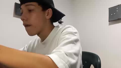 Snapshot of gadiel_sex chatting on 12, 10, 2025 gadiel_sex online show from 12, 10, 2025