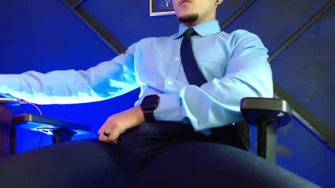 Snapshot of gael_williams3 chatting on 12, 3, 2025 gael_williams3 online show from 12, 3, 2025