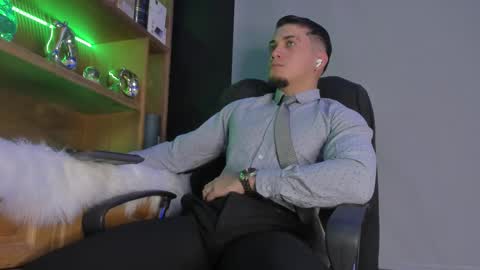 Snapshot of gael_williams3 chatting on 10, 9, 2025 gael_williams3 online show from 10, 9, 2025