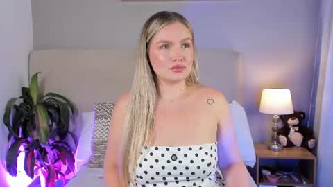 Gaia Baker  online show from 30, 7, 2026
