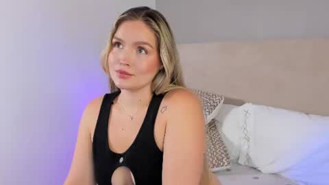 Gaia Baker  online show from 31, 7, 2026