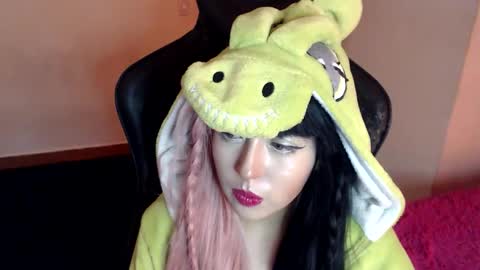 Snapshot of gakomenoshida chatting on 8, 6, 2026 Kate 3 online show from 8, 6, 2026