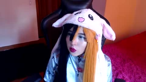 Snapshot of gakomenoshida chatting on 26, 7, 2026 Kate 3 online show from 26, 7, 2026