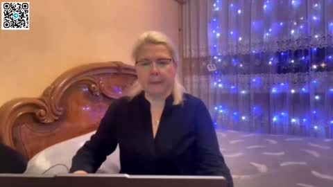 Snapshot of galatea_2025 chatting on 2, 11, 2025 galatea_2025 online show from 2, 11, 2025