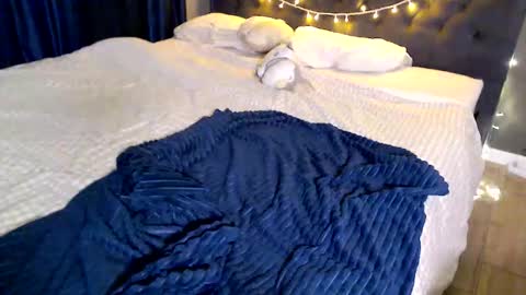 My name Lou 3 online show from 19, 12, 2025