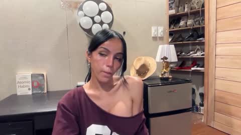 Snapshot of galileii chatting on 22, 11, 2025 galileii online show from 22, 11, 2025