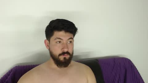 Snapshot of galit_g chatting on 21, 12, 2025 Gari online show from 21, 12, 2025