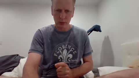 Snapshot of gamerboy200 chatting on 30, 10, 2025 gamerboy200 online show from 30, 10, 2025