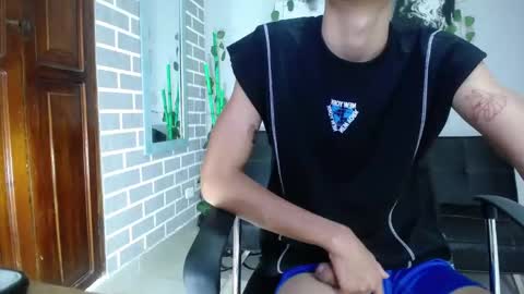 Snapshot of gandy_hott chatting on 17, 10, 2025 gandy_hott online show from 17, 10, 2025
