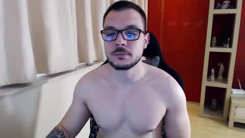 GangstaLover online show from 4, 4, 2026