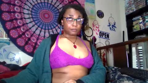 Snapshot of gardeniaspear chatting on 16, 5, 2026 Gardenia online show from 16, 5, 2026