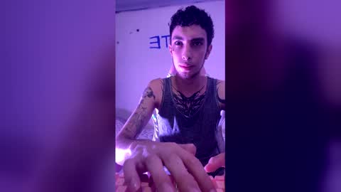 Snapshot of gargola_goth chatting on 11, 5, 2026 Elio b online show from 11, 5, 2026