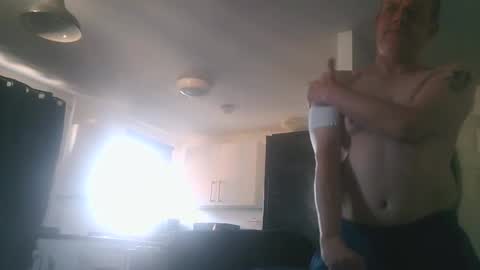 Snapshot of gary1862uk chatting on 24, 5, 2026 gary1862uk online show from 24, 5, 2026