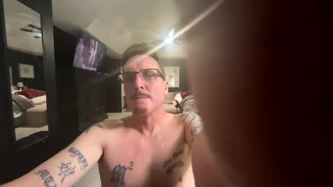 Snapshot of gaytomp402 chatting on 4, 3, 2026 GayTomP402 online show from 4, 3, 2026