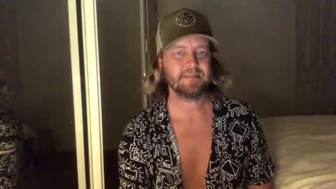 gcsurfer81 online show from 16, 10, 2025