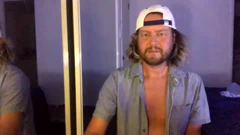 gcsurfer81 online show from 19, 12, 2025