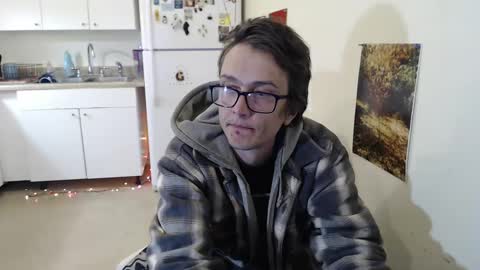 Snapshot of gdanch chatting on 4, 1, 2025 G online show from 4, 1, 2025