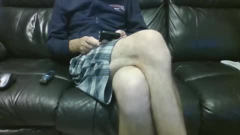 Snapshot of geeezer64 chatting on 20, 10, 2025 geeezer64 online show from 20, 10, 2025