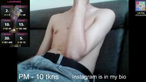 Snapshot of geil123569551 chatting on 26, 5, 2026 geil123569551 online show from 26, 5, 2026
