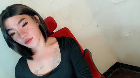 Snapshot of gelluxxx chatting on 26, 6, 2026 gelo online show from 26, 6, 2026